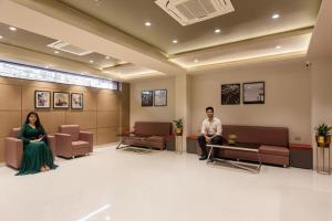 FabHotel Orange Oasis