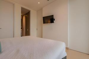 Lujoso apto de 1 hab en piso 15 Edificio H2