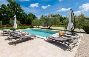 Gorgeous Home In Labin With Wifi