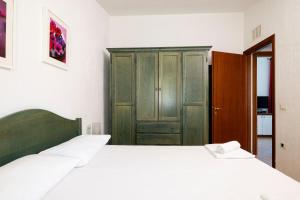 Villa Azzurra con piscina img10