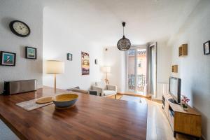 LÂne Rouge de Céret - Au cœur de Céret