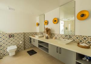 Villa Ikigai 4BHK and 3BHK Villas with a Private Pool in Assagao