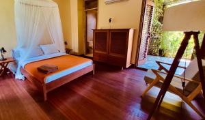 Tropical 2 Bedrooms Villa in Central Penestanan