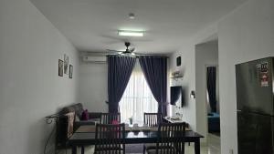 Alanis Suite KLIA 2Bedroom With Neflix