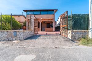 Casa Pina a due passi dal mare