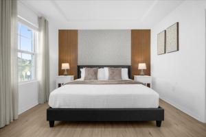 4 Bedrooms 34 Bathrooms Solterra 4683Td