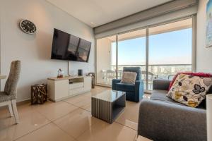 Condominio H2-Luxurious 2 BR 16th F - Bocagrande