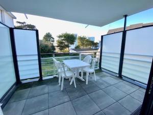 Quiberon : Appt T3, 63m², Parking, Animaux admis, WIFI - FR-1-478-206