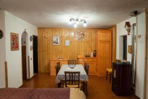 Chalet 4 Bdr 10 ospiti Parking Vasca idromassaggio