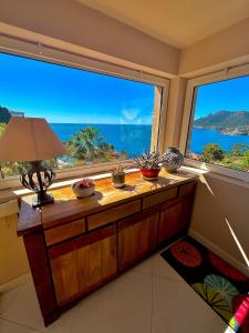 Duplex with sea and Esterel views