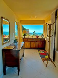 Duplex with sea and Esterel views