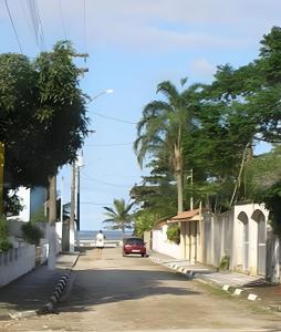 Bertioga Sobrado Piscina 90m da Praia da Enseada