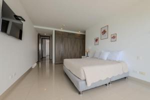 Hermoso Apto 2 Hab Piso 19 en Morros City