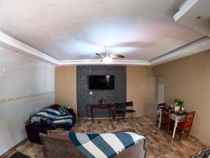 Casa c Piscina e Churrasqueira na Represa de Avare