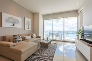 ¡Espectacular Vista a la bahía! Piso 26 H2 Hyatt