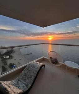 29th Floor Spectacular Apt in Palmetto Beach