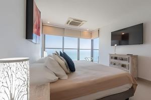 Lujoso Apto de 2 habitaciones en piso 30