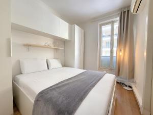 Nestor&Jeeves - SEA AND SUN - Central - Close sea