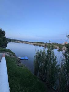 Casa Turquesa Pet-Friendly, Riverfront Home