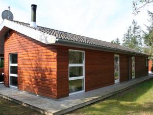 Lovely Whirlpool House In Lodskovvad Ålbæk For 8 People Here You Will Find A Whirlpool, Sauna, Internet, Stove, High Chair, Barbecue