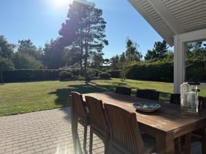 Lovely Holiday Home Near Hummingen Beach!