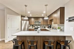 1min Delta - Salt Palace - King Bed - Gym - Parking