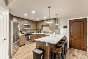 1min Delta - Salt Palace - King Bed - Gym - Parking