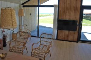 Fantastic Holiday Home Only 100 Meters From The Water