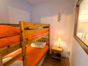 Grand studio cabine 4 pers. avec garage à 600m des remontées mécaniques - FR-1-342-334