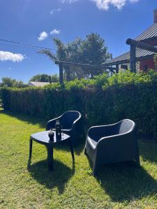 Hospedaje a 2 cuadras del mar Mar de Cobo 4 personas