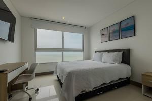 ¡Espectacular Apto Con Vista al Mar Piso 28!