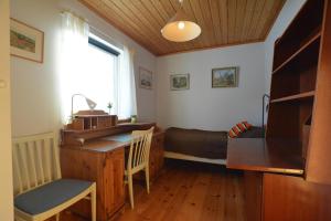 Stunning Home In Gislaved With 3 Bedrooms And Wifi
