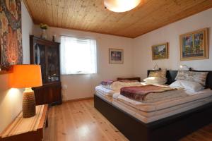 Stunning Home In Gislaved With 3 Bedrooms And Wifi