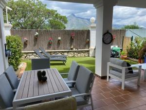 Heaven in Aloha Gardens