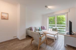 Light-Filled Apartment with Private Garden