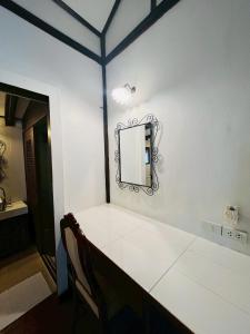 River View House