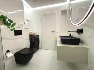 Modern and Peaceful Renovated Apartment in Riehen