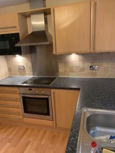 Apartment - Sleeps 4 & Free Parking