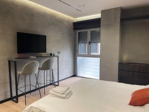 JT Tirana Studios - Yellow