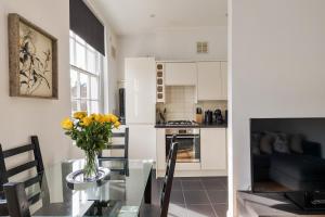 CS Apartments Oxford Street II