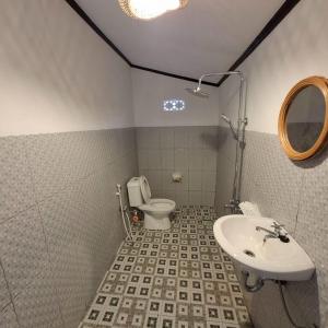 SEAVIEW Bungalow & Resto