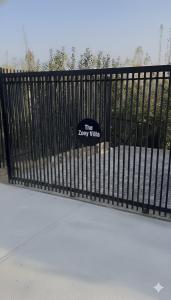 The Zoey Villa, with Central Heating, Bonfire, & BBQ