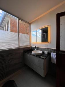 Comfortable flat 2-hab near US embassy - pet friendly