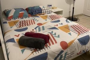 Apartment Sleeps 2 with On-Site Parking