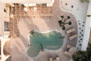 Nonos Fioro Premium Houses, By TK Property Management