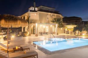 Porta Verde Luxury Residence, By TK Premium Stays