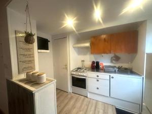 Jolie 2 pièces avec terrasse au centre-ville, proche gare