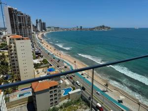 Habitacion Frente al Malecon By Partner Host