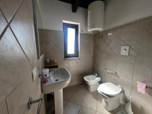 Casa Le Rocce con piscina condivisa img10