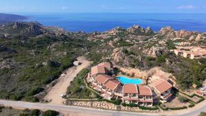 Casa Le Rocce con piscina condivisa img33